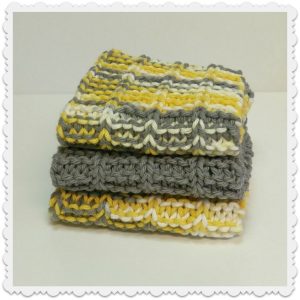 lavettes teintes de crème, gris et jaune