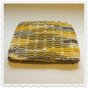 lavettes teintes de crème, gris et jaune