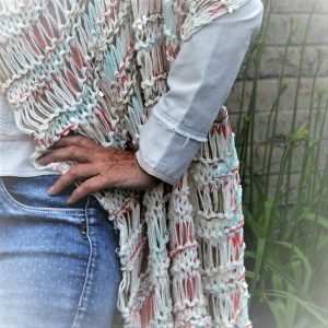 Châle teintes de crème, orange et turquoise